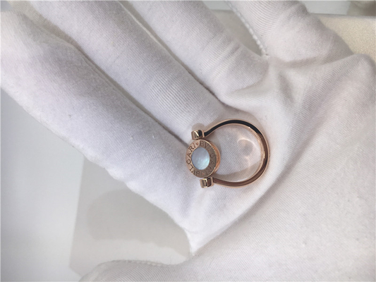 18K真珠母/Pavéのダイヤモンドが付いている贅沢な宝石類の宝石類型のローズの金の婚約指輪