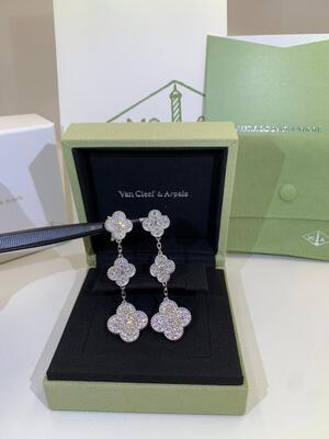 VCARP2R200 Magic Alhambra Earrings 2 Motifs 18K Rose Gold Diamond