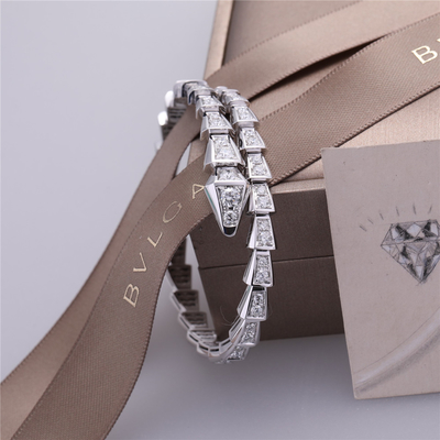Italy Romance Serpenti Viper one-coil slim bracelet in 18K white gold set with full pavé diamonds Snake Bangle