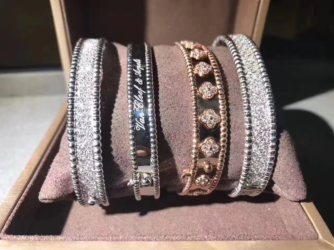 品質 ミディアム モデルVCAの実質18k金のPerleeの署名のブレスレットの白いバラのイエロー・ゴールド 工場