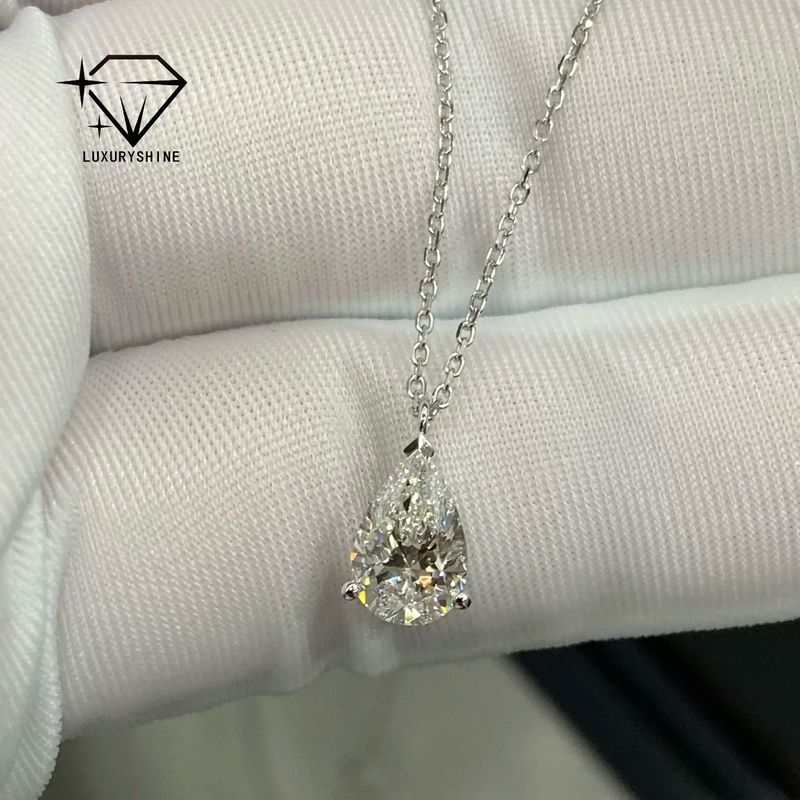 Luxury Diamond Necklace with VS2 Clarity and 18k/Rose Gold Plated Customized High Jewelry