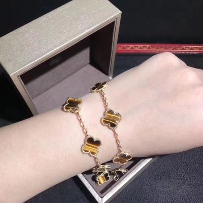 品質 18K金およびReal DiamondsヴァンCleefおよびArpels 5のモチーフ型のアルハンブラのブレスレット 工場