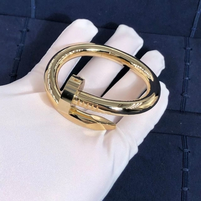 女性のための18Kローズの金車層のJuste国連Clouブレスレットのサイズ17の大きいモデル