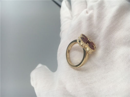 品質 実質のダイヤモンドが付いている女性のカーネリアン18Kの金の指輪の独特な型アルハンブラ 工場