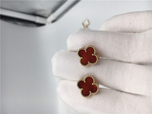 品質 ヴァンCleef Arpelsカーネリアンの甘いアルハンブラのearstuds 18kのイエロー・ゴールド 工場