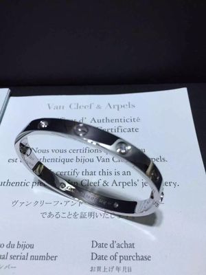 品質 ブランドの宝石類愛ブレスレット4のダイヤモンドのイエロー・ゴールドDiamonds18kの金 工場