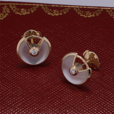 品質 白い真珠母のXsモデル イエロー・ゴールドAmulette De Earrings Stud 工場