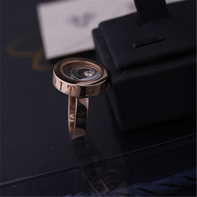 品質 Chopardのダイヤモンドが付いている18kローズの金のホワイト ゴールドの幸せな精神リング 工場